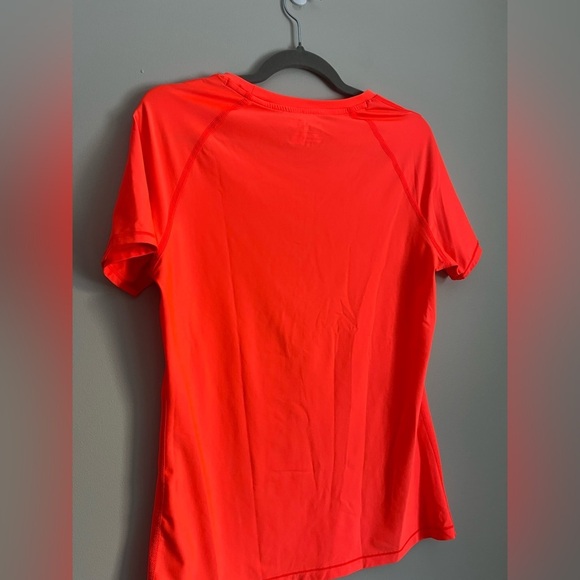 Under Armour Fitted HeatGear T-Shirt Women’s Neon Short Sleeve Active Top - Picture 5 of 6